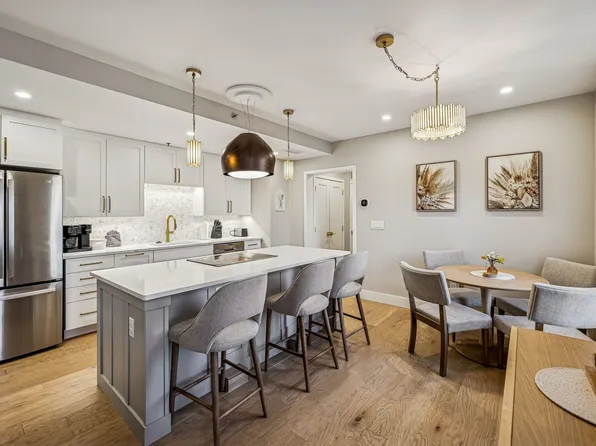 707 Georgia Ave Suite 302, Chattanooga, TN 37402