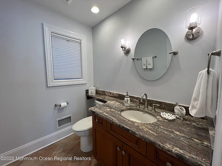 1101 S Ocean Ave — Photo 41