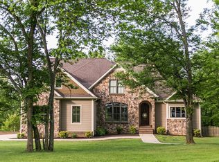 2138 Zion Rd, Columbia, TN 38401