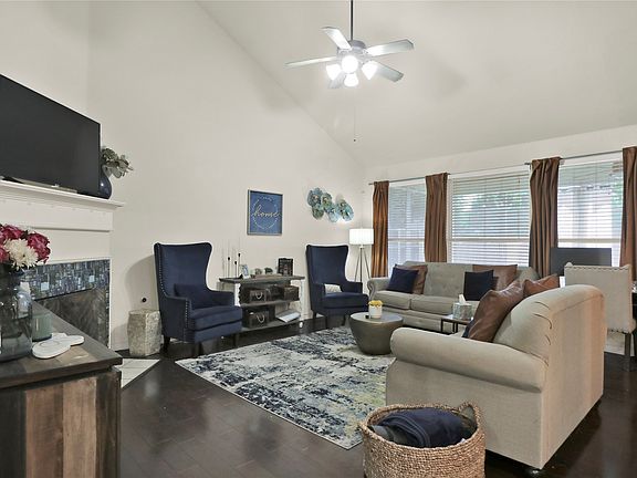 4th image of 4951 Eyrie Ct