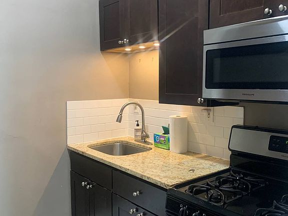 4th image of 21 Elk St APT 201