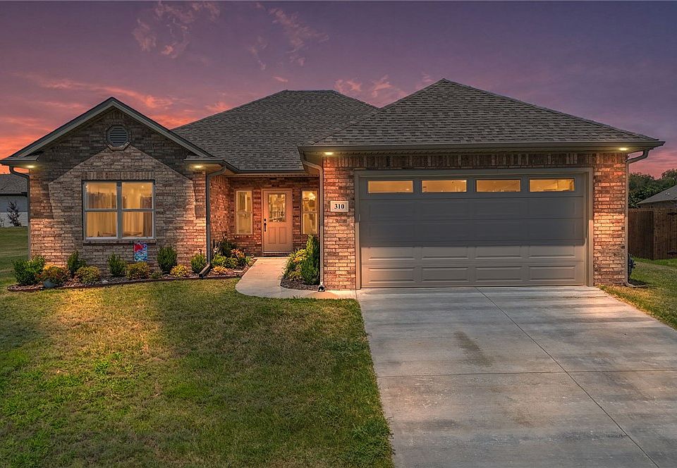 1st image of 310 Copsey Dr