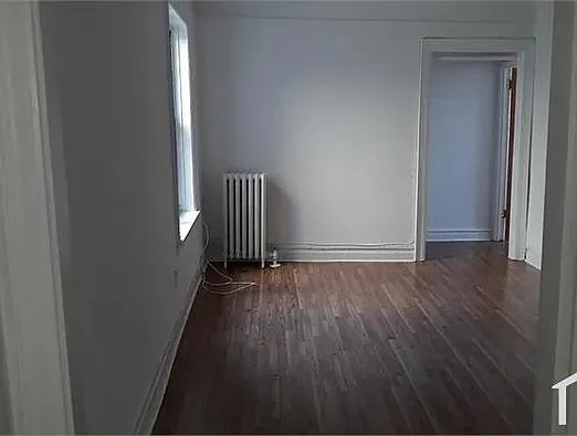1543 Leland Ave — Photo 3