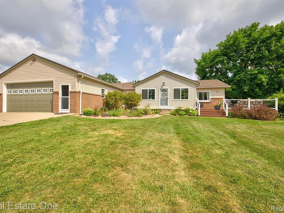 1st image of 1136 Brauer Rd