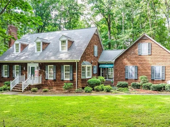 1982 Northmont Dr, Asheboro, NC 27205