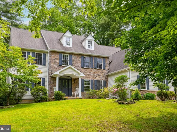 1425 Lindsay Ln, Rydal, PA 19046