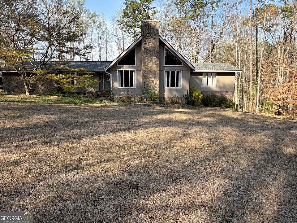 1st image of 601 Pinecrest Dr