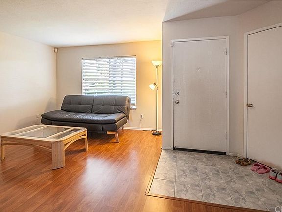5th image of 25864 Lawton St