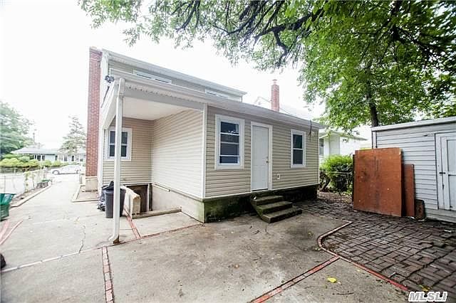 2nd image of 603 Orchard Pl