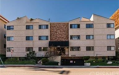 2nd image of 5325 Lindley Ave Unit 201