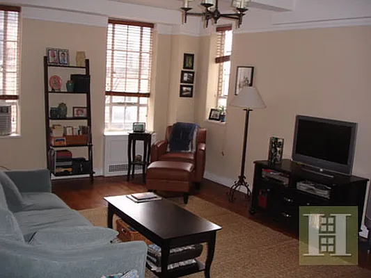 Rented by Halstead Real Estate | media 17