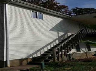 1712 Swann Dr, Barboursville, WV 25504