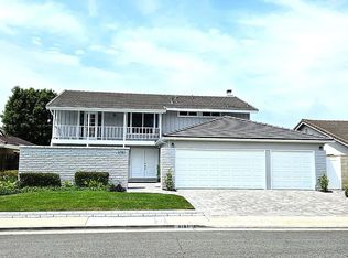 6781 Jardines Dr, Huntington Beach, CA 92647