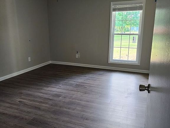 5th image of 6469 Rockford Dr