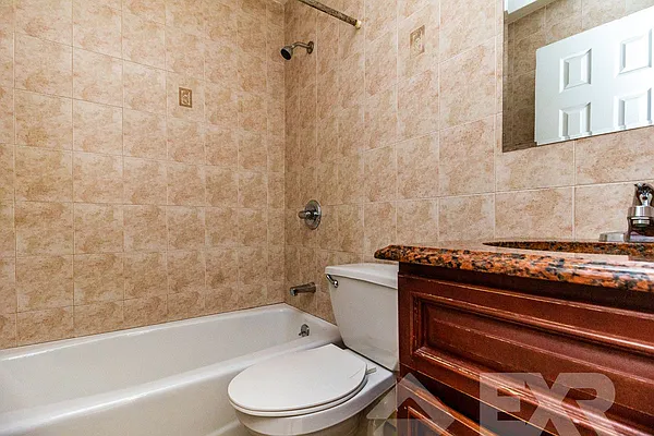 Rented by EXR | media 5