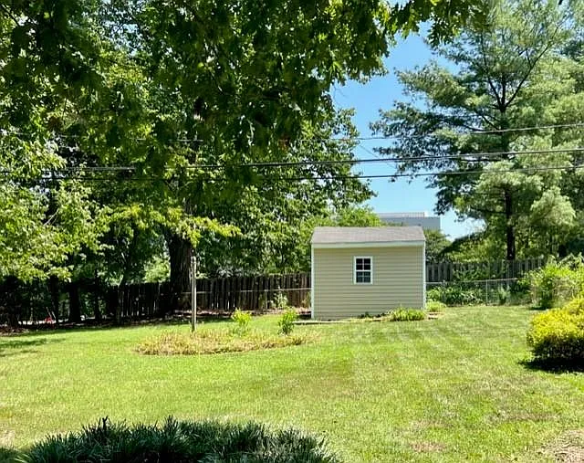 1665 Westhill Rd — Photo 18