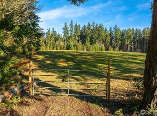 12302 SW 220th Street, Vashon, WA 98070