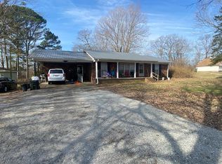 645 Old McKenzie Rd, Mc Kenzie, TN 38201