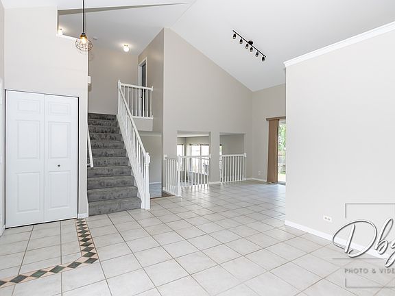 4th image of 2299 N Aster Ct