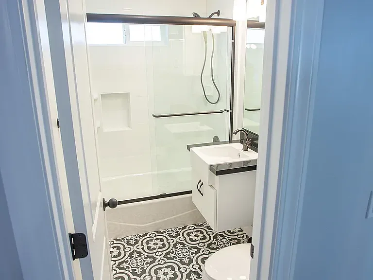 205 Grove St — Photo 16