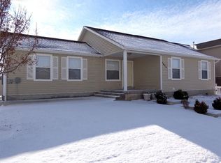 1424 E Hawk Way, Eagle Mountain, UT 84005