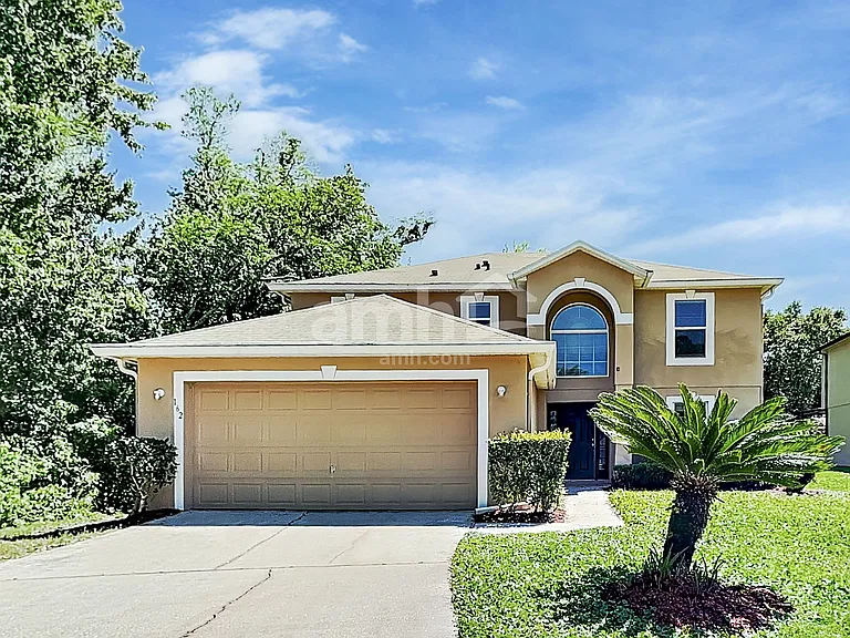162 Crown Colony Way — Photo 1