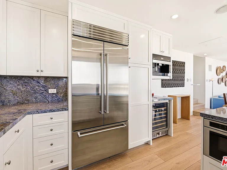 6817 Seawatch Ln — Photo 45