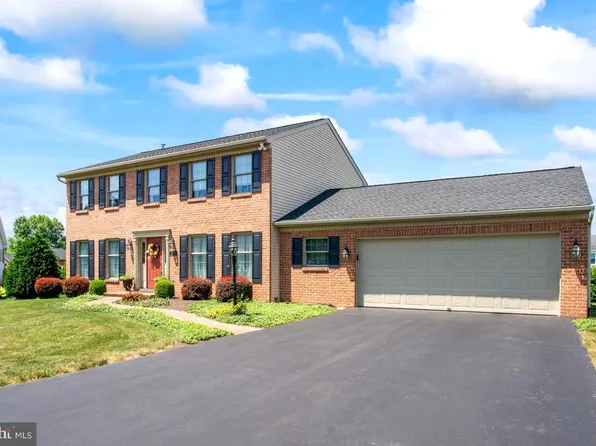 10604 August Ct, Williamsport, MD 21795