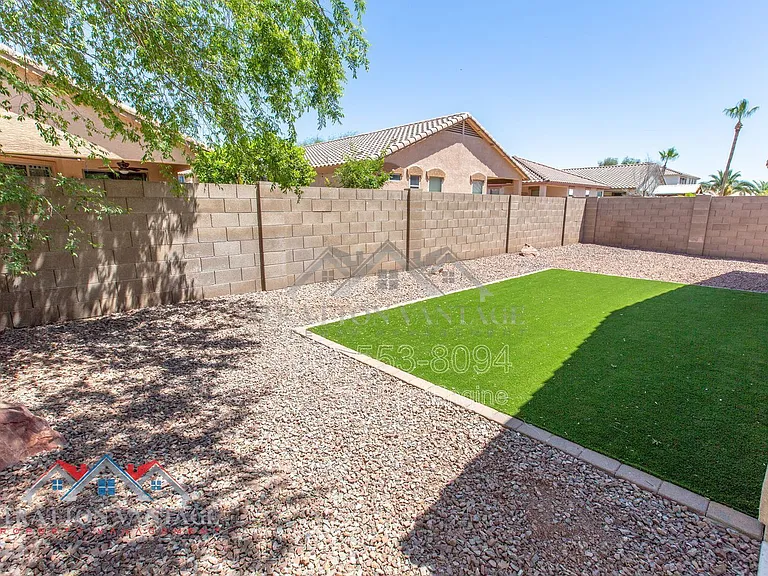 15272 W Jackson St — Photo 39