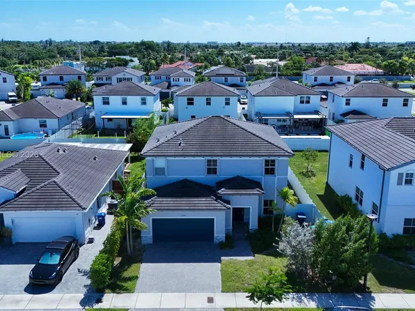 12740 SW 214th Ter, Miami, FL 33177