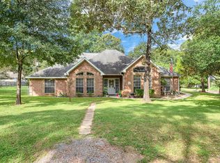 2006 Coe Rd, Pinehurst, TX 77362