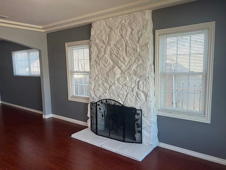 3887 Ocean View Blvd — Photo 30