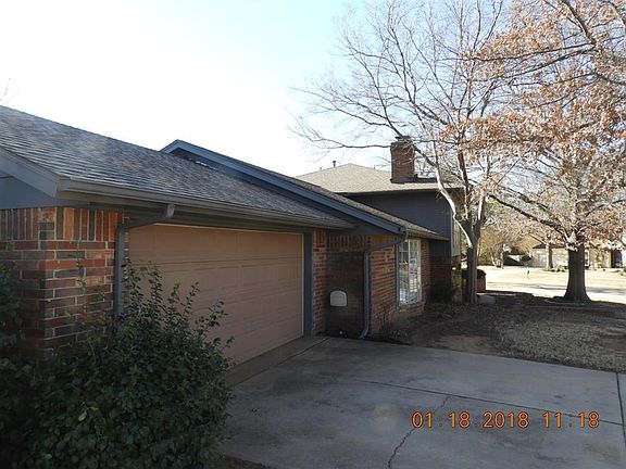4th image of 2408 S Wentworth Ct