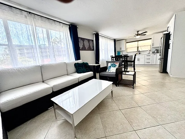 110 Ocean Dr #B — Photo 6