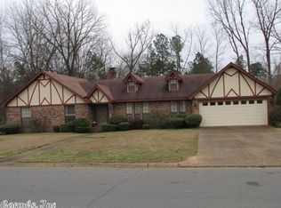 201 N Park Dr, Arkadelphia, AR 71923