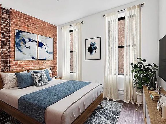 5th image of 642 10th Ave Penthouse S