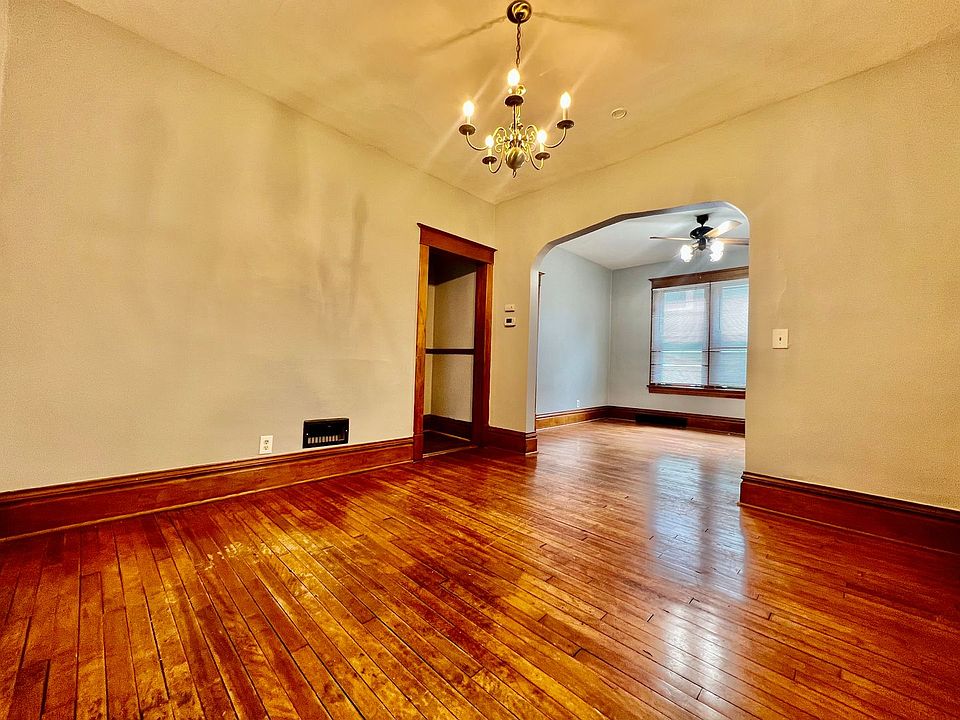 1st image of 884 Margaret St E #1