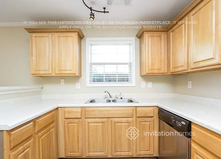 6582 Grand Hickory Dr — Photo 6