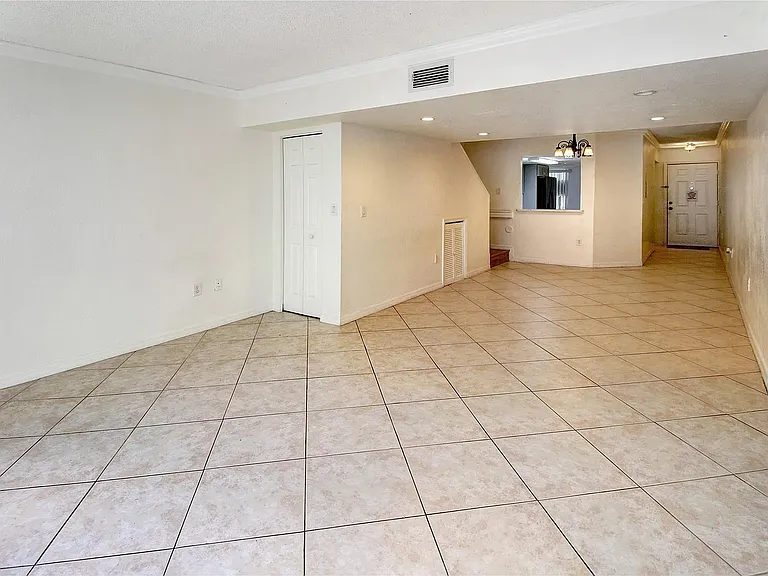 1186 NW 123rd Ct — Photo 2