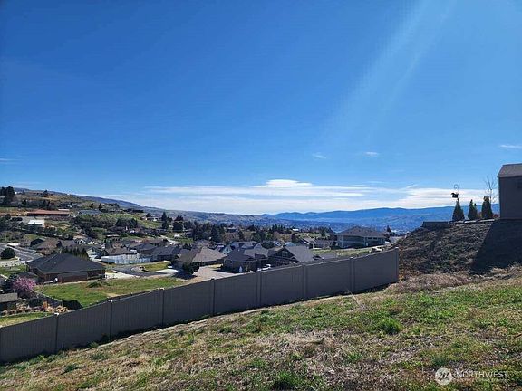 4th image of 83 Sunny Meadows Loop