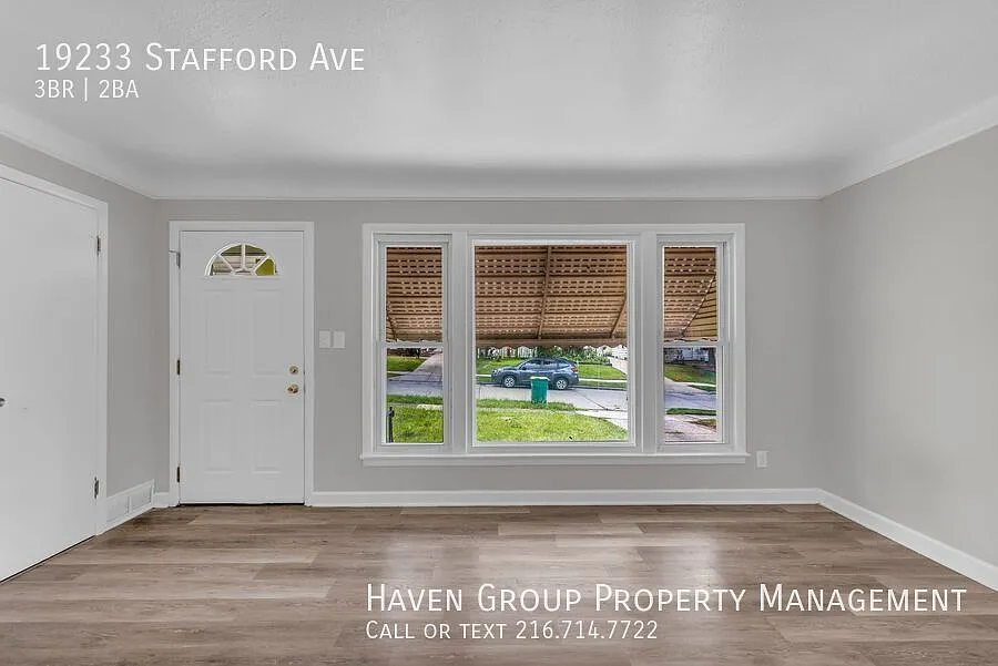 19233 Stafford Ave, Maple Heights, OH 44137- Spacious 4-bed 1.5-bath single-family home! — Photo 3