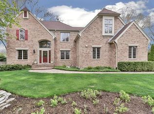 588 Groen Ct, Schaumburg, IL 60193