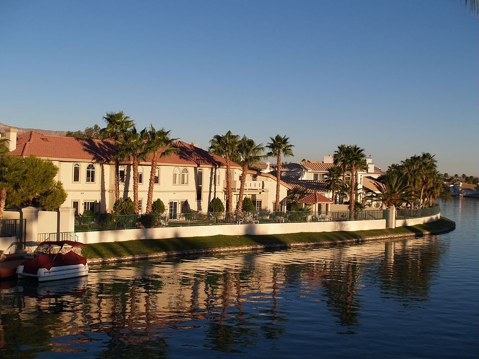 1st image of 8100 Moonstone Cir