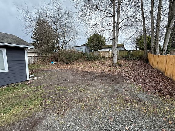 2nd image of 9713 Croft St S