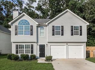 2872 Two Lake Cir, Atlanta, GA 30349