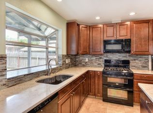 8139 Lichen Dr, Citrus Heights, CA