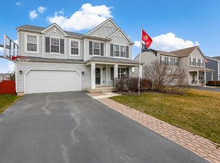 2703 Misty Brook Ln, Joliet, IL 60432