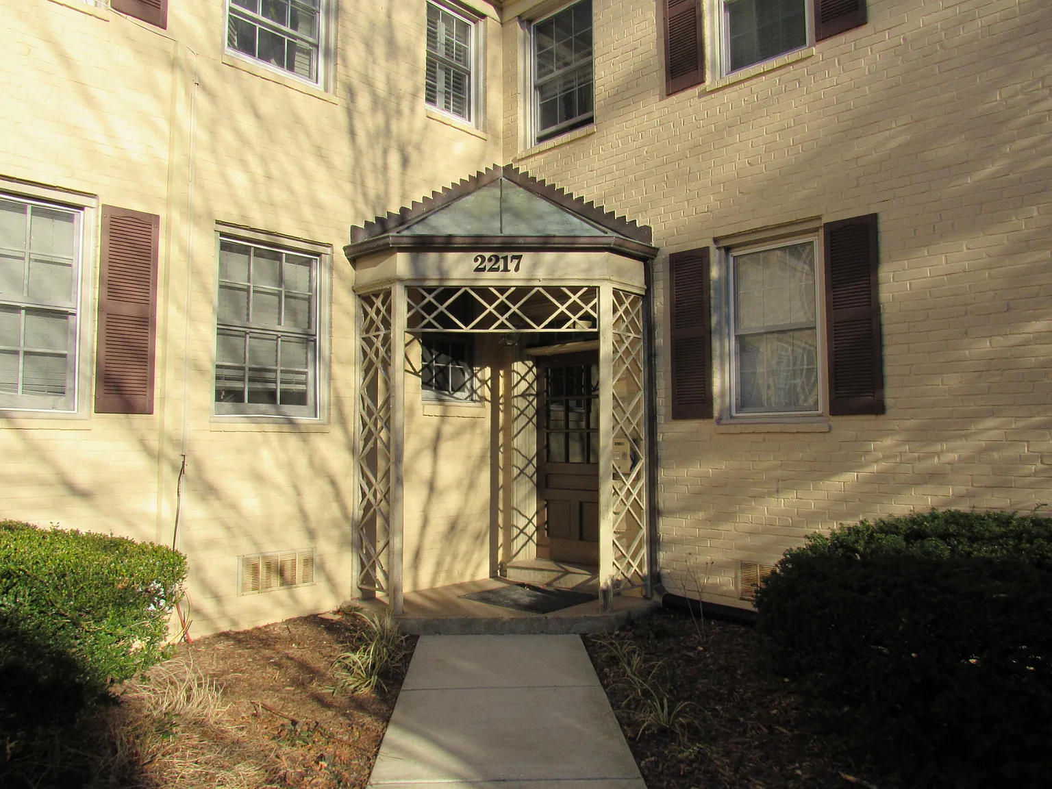 1 bed, 733 sqft, $1,850 — Photo 2
