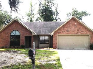 923 Primrose Ln, Hinesville, GA 31313