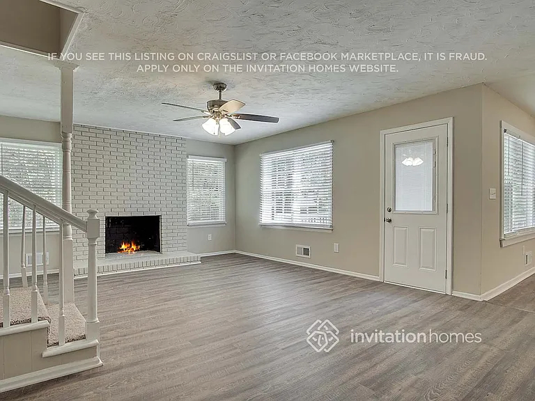 2405 Old Colony Rd — Photo 12